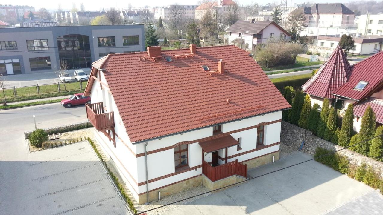 Stary Mlyn Motel Strzelce Opolskie Luaran gambar